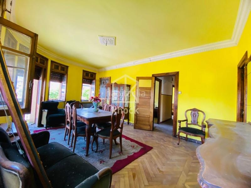 Foto 4a483d18-2130-4749-862d-6618e612e904. Casa a La Felguera Langreo