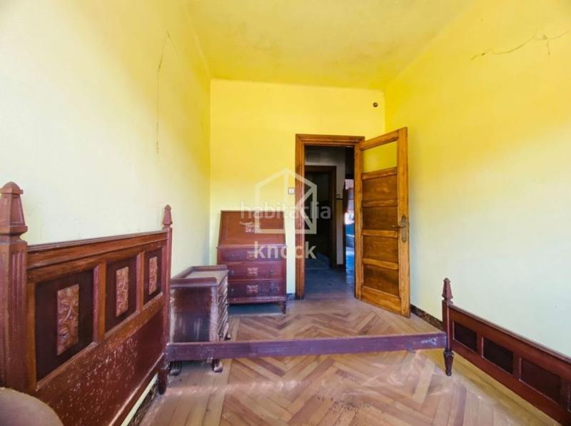 Foto 4f90f1ed-c1c1-4187-abd9-ec8126582e6d. Casa a La Felguera Langreo