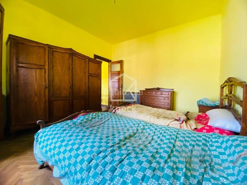 Foto 54a684b8-b2c6-454c-a692-065e78bacad1. Casa a La Felguera Langreo