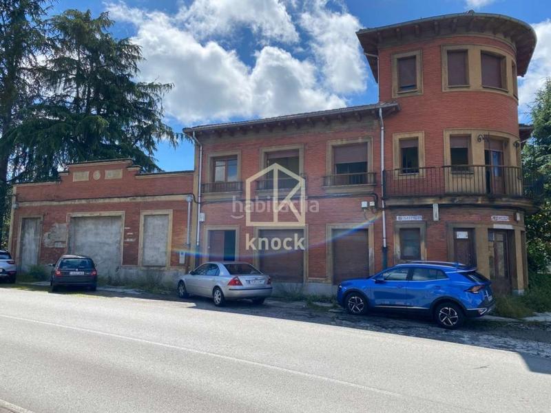 Foto 826b47d1-3208-4b2f-bdcc-0db51c609743. Casa a La Felguera Langreo