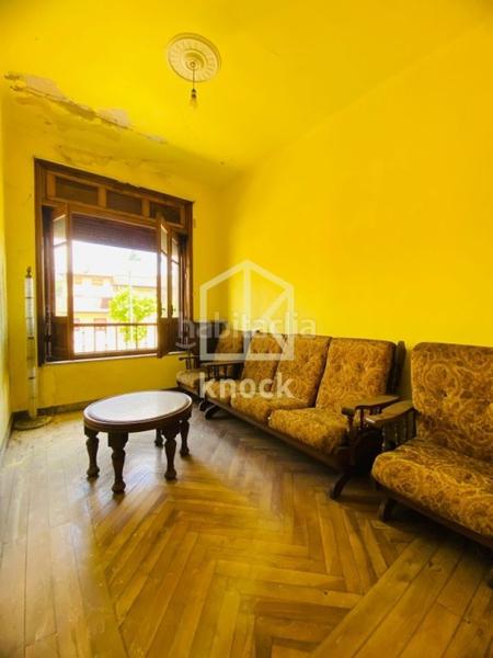 Foto 901e7948-f21c-407e-9241-0fd9bf7cf665. Casa a La Felguera Langreo