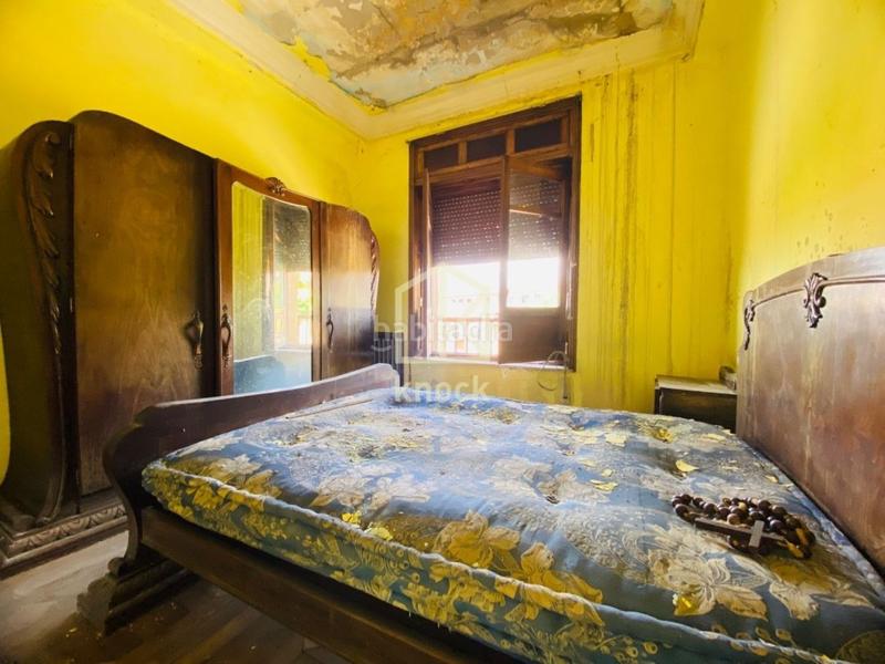 Foto a39d5d18-e496-452b-bb98-1314d9317366. Casa a La Felguera Langreo