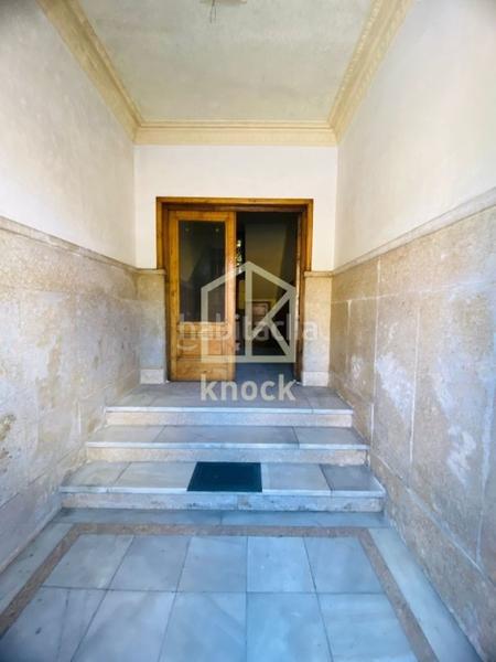 Foto b747ff8f-5b4d-4c91-8235-7c09472a41bb. Casa a La Felguera Langreo