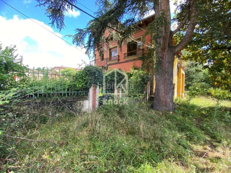 Foto e344d4d3-c3bb-4d71-95e3-eba6a98e6d17. Casa a La Felguera Langreo