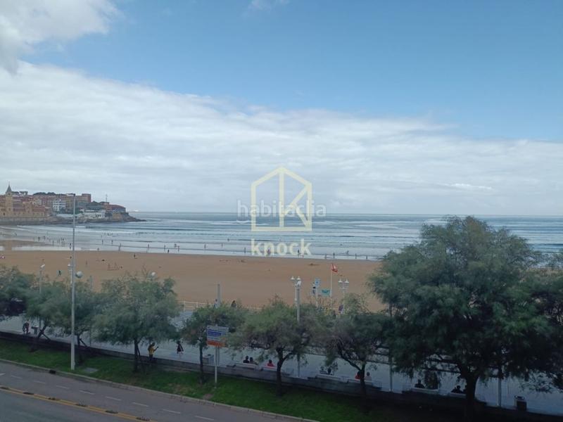 Foto a2e52e73-1285-4043-88a4-578443414943. Lloguer pis a Centro Gijón