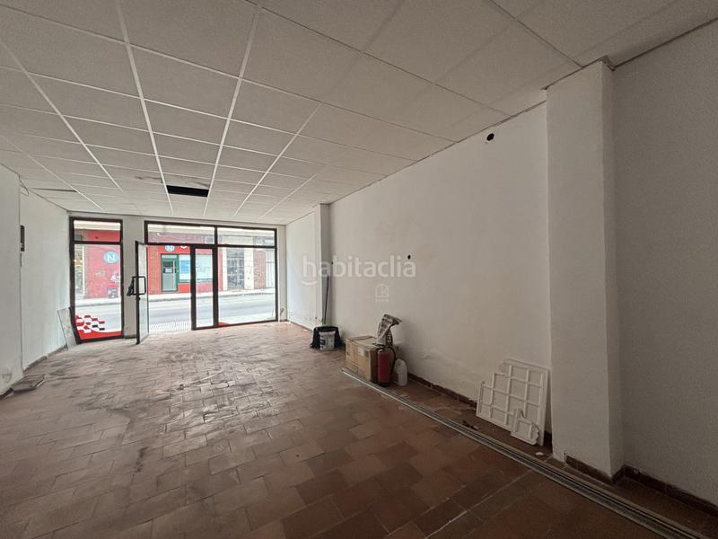 Foto 176e6667-dedd-41f3-8e72-bd68f97de7f5. Locale commerciale in Langreo - melquiadez alvarez 75 in Langreo
