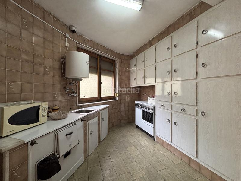 Foto a21a29c5-a386-441b-b1d4-51c8682f5e5e. Piso en Langreo - cl joecara oportunidad para no dejar pasar y dejar a gusto! si estás buscando un piso económico para reformar y adaptarlo totalmen en Langreo