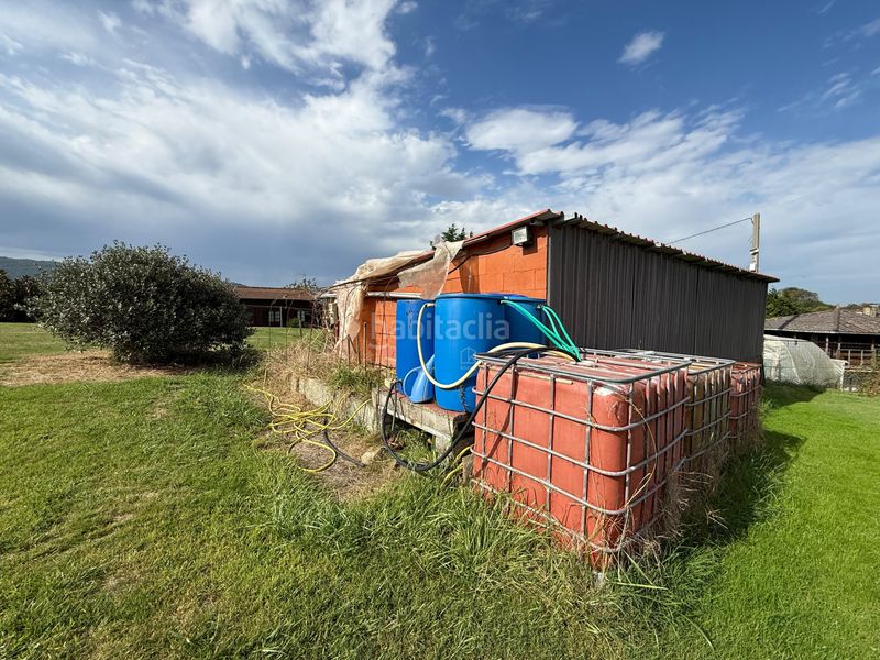 Foto a35d6d5d-38c6-416e-af89-de6d3d033387. Casa amb calefacció a Quintes - Arroes Villaviciosa
