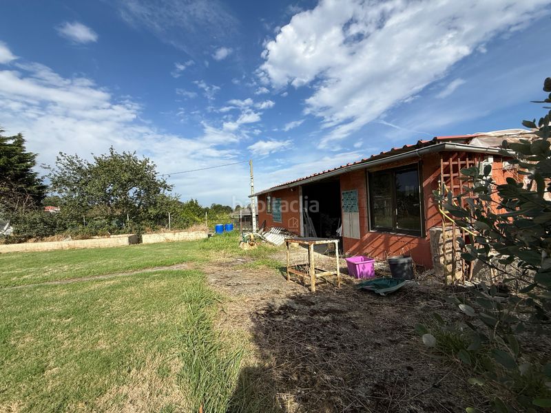 Foto a67b7dd8-962a-405e-a659-fd89c686b05c. Casa amb calefacció a Quintes - Arroes Villaviciosa