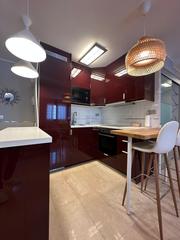 Location Appartement  Oviedo - calle tomás crespo frígilis. Alquiler temporal de apartamento con plaza de garaje en la eria,