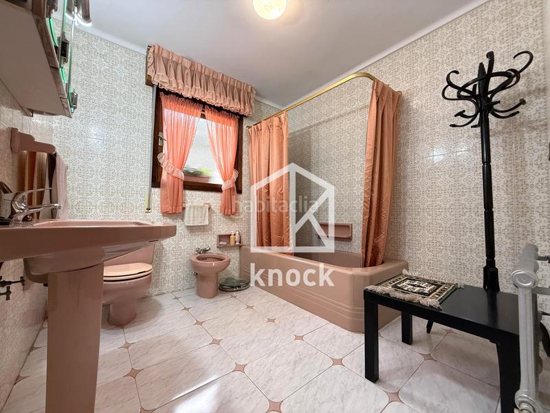 Foto 15e5f18c-18f9-4ae1-8465-e307d12cb8b5. Casa la casa de tus sueños !!! para más información, no dudes en contactar con víctor6 9 5 2 8 7 4 5 4. we speak english en Villaviciosa