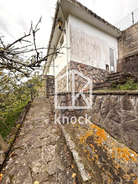 Foto 216684c3-14ee-4561-b5d0-63bf094c4e41. Casa la casa de tus sueños !!! para más información, no dudes en contactar con víctor6 9 5 2 8 7 4 5 4. we speak english en Villaviciosa