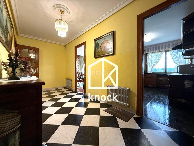 Foto 5fa752e8-a528-4738-80ad-32ef11aca271. Casa la casa de tus sueños !!! para más información, no dudes en contactar con víctor6 9 5 2 8 7 4 5 4. we speak english en Villaviciosa