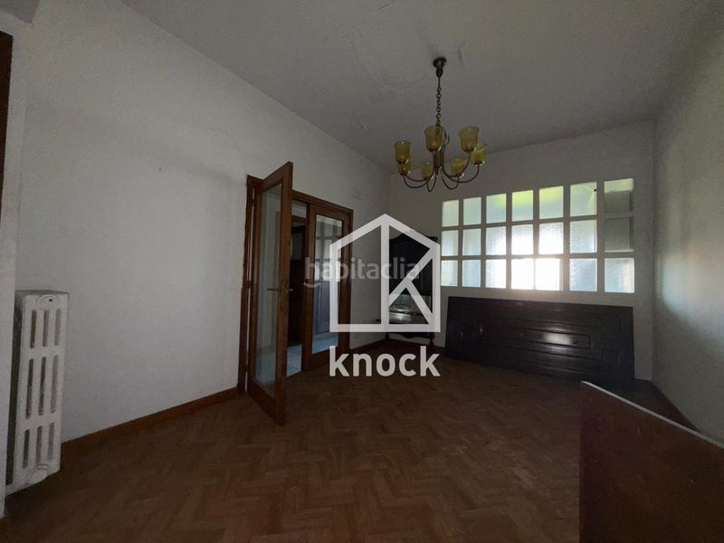 Foto a6a4b25e-68c0-42e0-b83d-dd848ca1e2d5. Gebäude in Villaviciosa - cl eloisa fernandez 18 in Villaviciosa