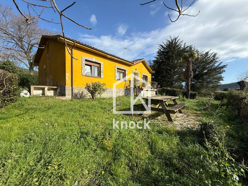 Foto 189aad9d-ae0a-463b-bf81-74b7d9f0ace0. Haus mit heizung parking in Quintes - Arroes Villaviciosa