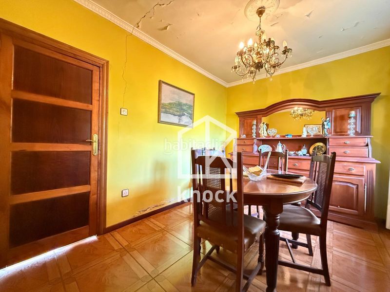 Foto 21eb00d2-8627-4ae7-a826-ce9482a79757. Haus mit heizung parking in Quintes - Arroes Villaviciosa