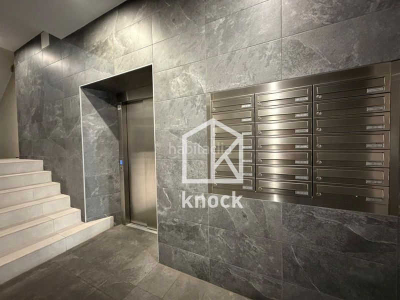 Foto 2b7860a0-4af2-40e7-bcc9-332efb18f39a. Pis amb calefacció aparcament a El Polígono Gijón