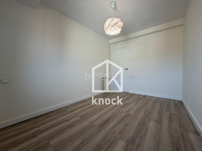 Foto fabf01f8-f8fe-4173-bb3b-fef05ff270a2. Pis amb calefacció aparcament a El Polígono Gijón