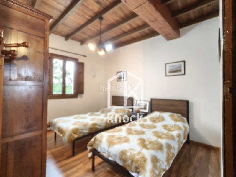 Foto 3a34f767-b1a4-4713-a672-822cc51fe4b5. Casa amb calefacció aparcament a Colunga