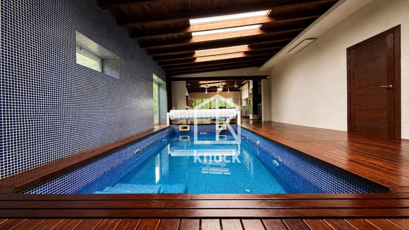 Foto 7a2f469e-2b1a-4587-a2f0-32e1b5854474. Casa amb calefacció aparcament piscina a San Claudio - Trubia - Las Caldas Oviedo