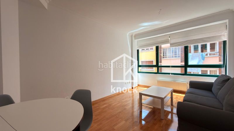Foto 957f5d0d-a69c-47b7-bb6b-8bde80e7a1d6. Etagenwohnung in Oviedo - cl piñole 6 in Milán - Pumarín Oviedo
