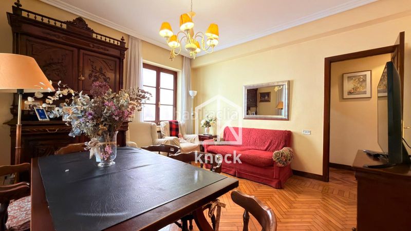 Foto e89baf71-feba-4cee-a86b-a52e378eeab9. Etagenwohnung in Oviedo - cl viaducto ing marquina 4 in Oviedo