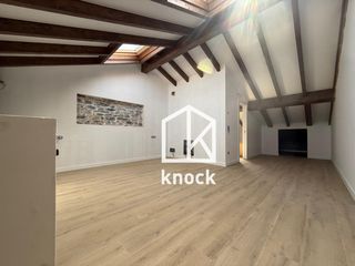 Casa adossada  Villaviciosa - cl jesus de la piedra. Adosado dúplex a estrenar con primeras calidades!!