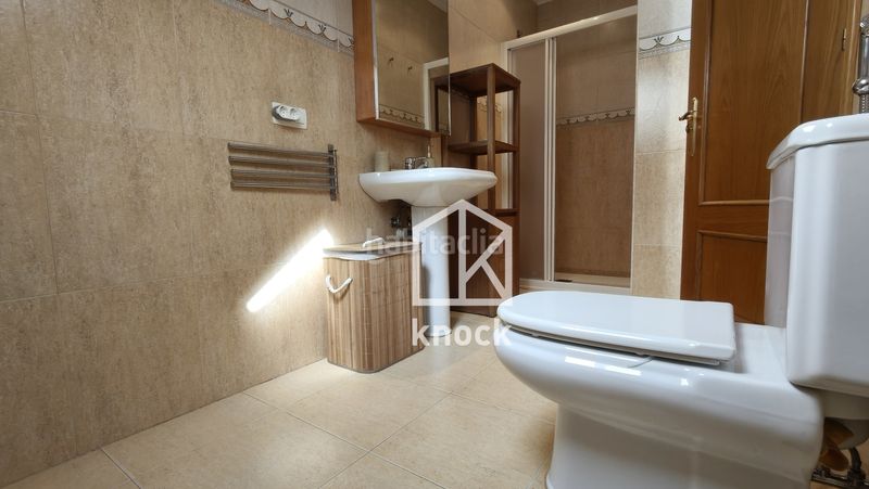 Foto c15197d8-fa80-41d0-8384-71f008e74ba3. Alquiler piso ático en alquiler en Navia