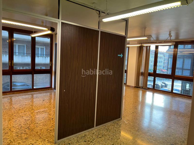 Foto b6270a35-ea61-4a2a-a769-414cfacbbb0e. Affitto ufficio in arlamendi kalea 4 in Las Arenas Getxo