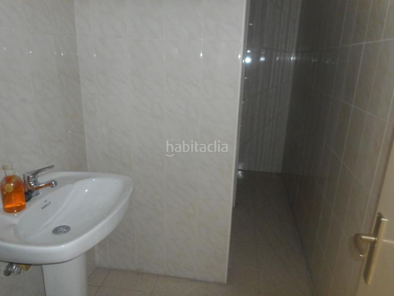 Foto 9377bd24-8805-4208-b37e-efe5696ab8bf. Location bâtiment à usage industriel dans Abanto y Ciérvana / Abanto Zierbena