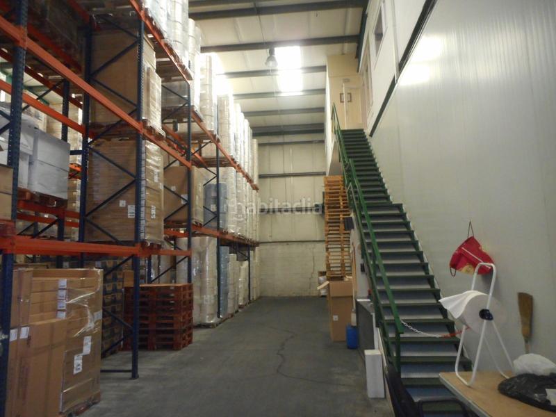 Foto dd297619-cdf5-41be-b948-d644bb3995ab. Location bâtiment à usage industriel dans Abanto y Ciérvana / Abanto Zierbena