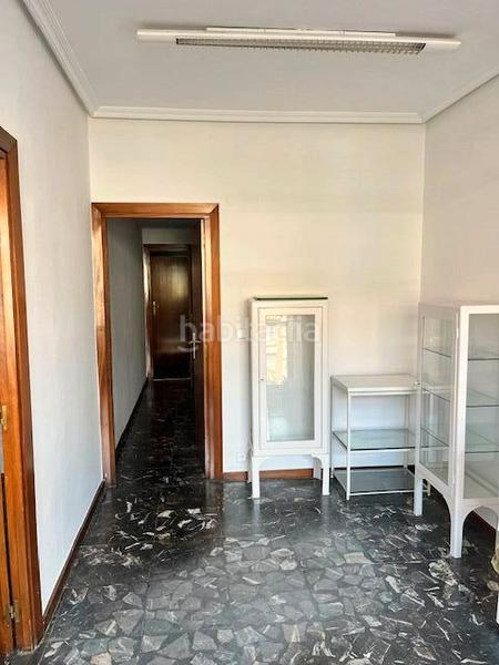 Foto 67e2d169-0f7f-4b36-a4f3-89a1aa9e3f64. Location bureau dans club kalea 2 dans Las Arenas Getxo