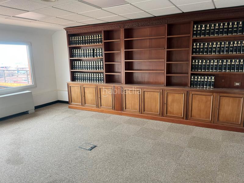 Foto 4d7194cf-a94d-4cb8-98b8-5227d89d03a2. Lloguer oficina a calle las mercedes kalea 25 a Las Arenas Getxo