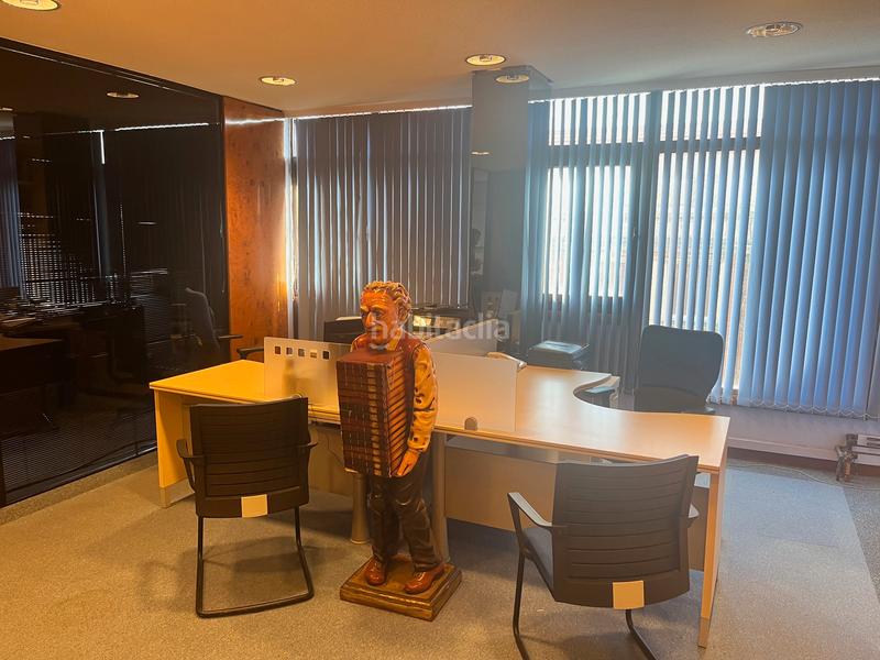 Foto 4600432f-00d0-4489-8d77-e7e2f73afee8. Location bureau dans calle las mercedes kalea 23 dans Getxo