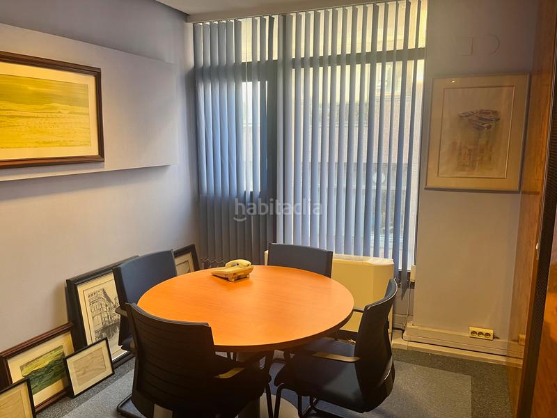 Foto 7d4e99d7-16d6-4557-9d7a-eccd6271580e. Miete büro in calle las mercedes kalea 23 in Las Arenas Getxo