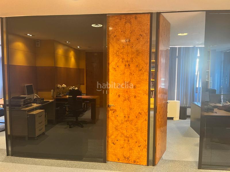 Foto cf967c6b-9d37-400b-82d1-13634a7e3b34. Miete büro in calle las mercedes kalea 23 in Las Arenas Getxo