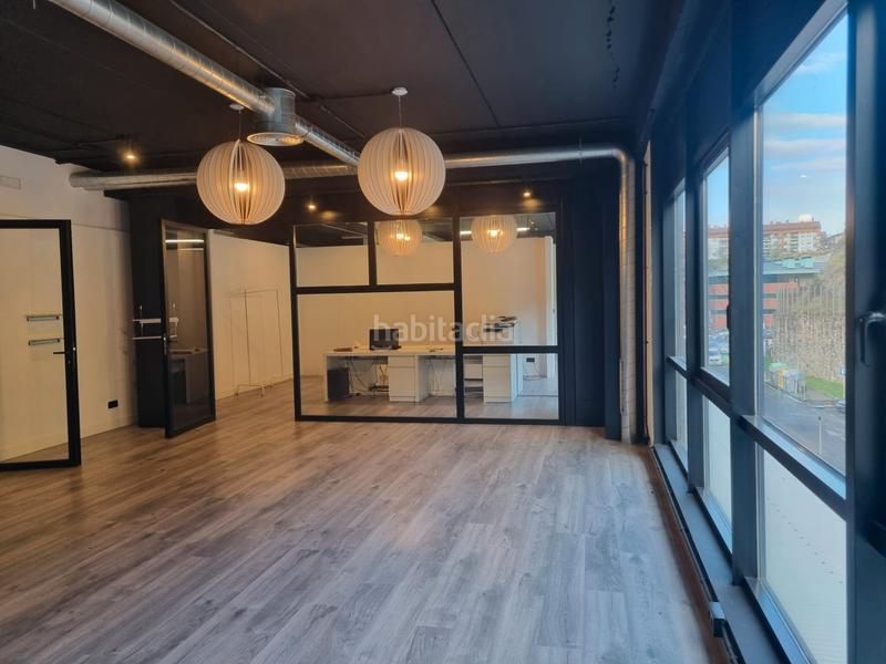 Foto 946c66e7-3e38-4d4e-8166-04f66be8fde5. Miete büro in ribera de axpe etorbidea 11 in Erandio