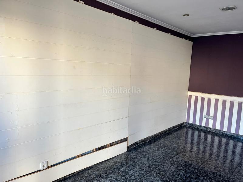 Foto 9376afc0-444f-4914-be03-d8bd43fd3199. Rent business premise in Plentzia