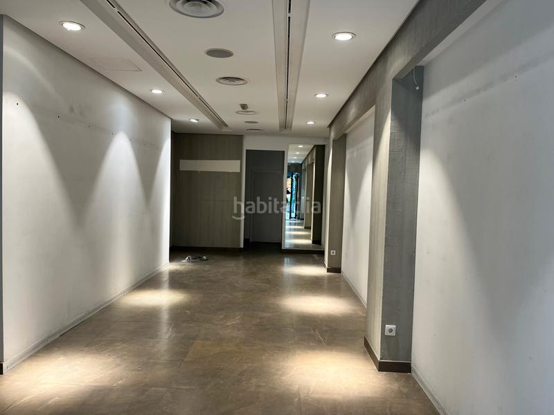 Foto 1486d4b6-3d39-4394-afb5-591f294ccd70. Location local commercial dans andres larrazabal kalea 1 dans Getxo