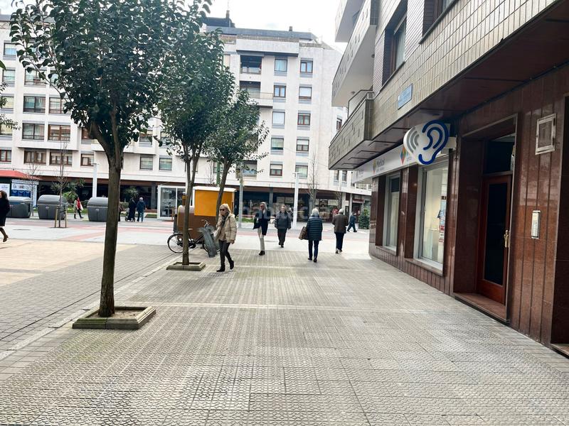 Foto 4bfc369f-86c6-4b80-ae06-7cb49fedde65. Location local commercial dans andres larrazabal kalea 1 dans Getxo