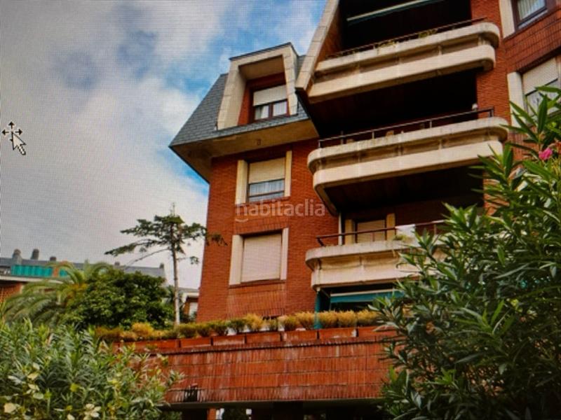 Foto e3876502-af61-40a3-bca5-e9a40fcd5b43. Piso vivienda en urbanización privada céntrica en Getxo