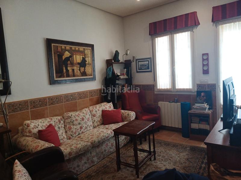 Foto 8fabee2b-1c71-4411-a74e-3a025968959e. Semi detached house with heating in Las Arenas Getxo