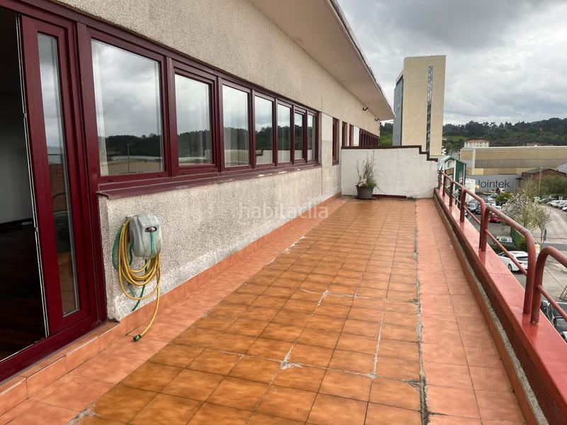Foto 9ffddfa6-6f68-4a20-8c9e-a2748e302749. Alquiler oficina en igeltzera kalea 6 oficina con gran terraza en Urduliz