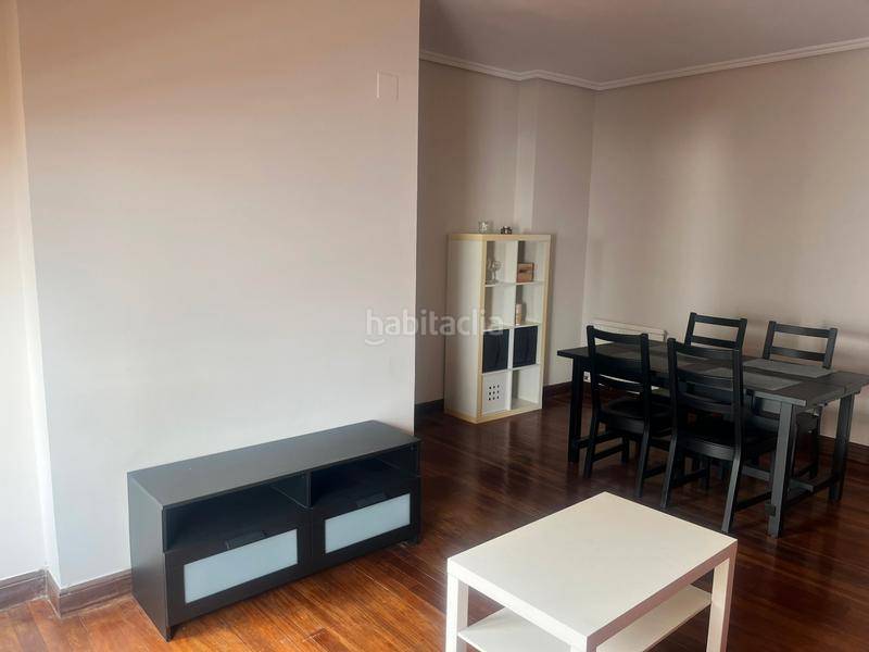 Foto cca9da42-b80b-473e-9be5-5f5a8d967806. Location attique avec chauffage dans Ametzola Bilbao
