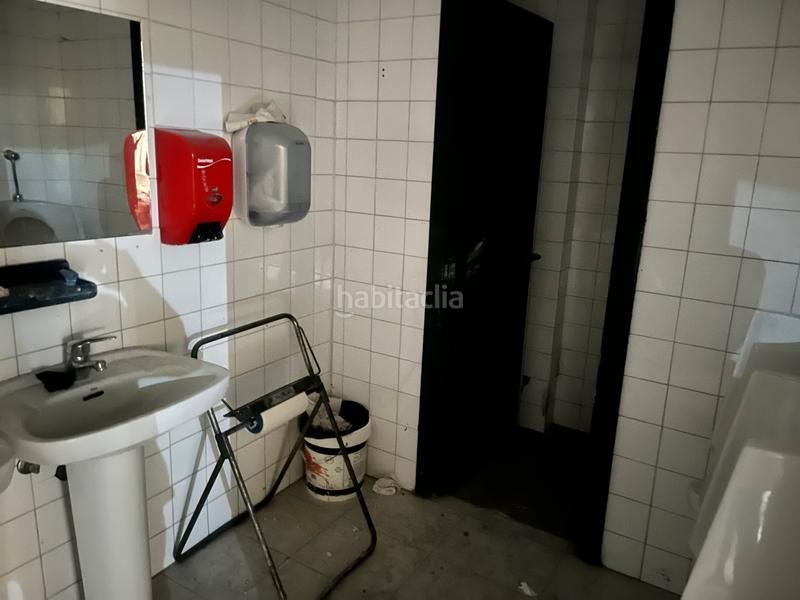 Foto 1da9e85f-7d20-4118-acf6-91d5b7c7adbc. Capannone industriale in lugar 10f in Abanto y Ciérvana / Abanto Zierbena