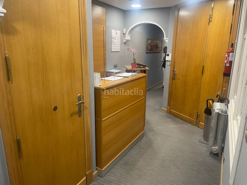 Foto 7cabce35-5a68-4a38-b379-519c18708568. Oficina amb calefacció a Ensanche - Moyua - Diputación Bilbao