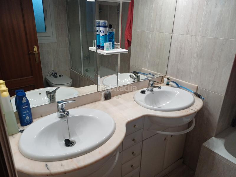 Foto 565db453-8af2-4e62-b6dd-34b2a0356a45. Appartamento con camino riscaldamento parcheggio in Leioa