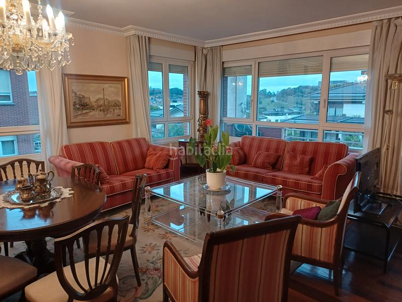 Foto 934e1b6d-aa86-4b07-a85d-77041b4e6a35. Appartamento con camino riscaldamento parcheggio in Leioa