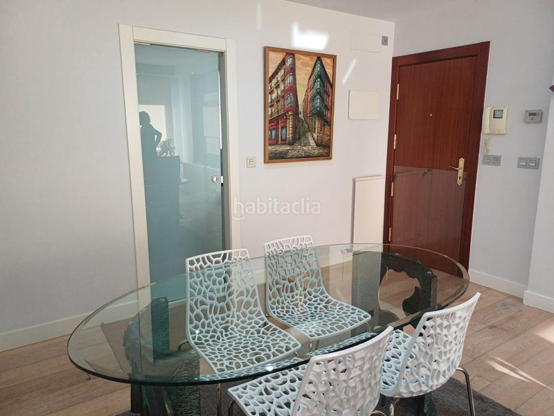 Foto 1327130a-ca98-4d92-b6d7-a5ddc6b83d26. Rent flat with heating in Las Arenas Getxo