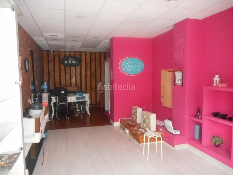 Foto 718a031b-bfc0-4bae-8e7b-b8ebddfba26c. Alquiler local comercial en avenida sabino arana etorbidea 88 local en buena zona comercial en Leioa